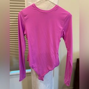 Skims long sleeve bodysuit